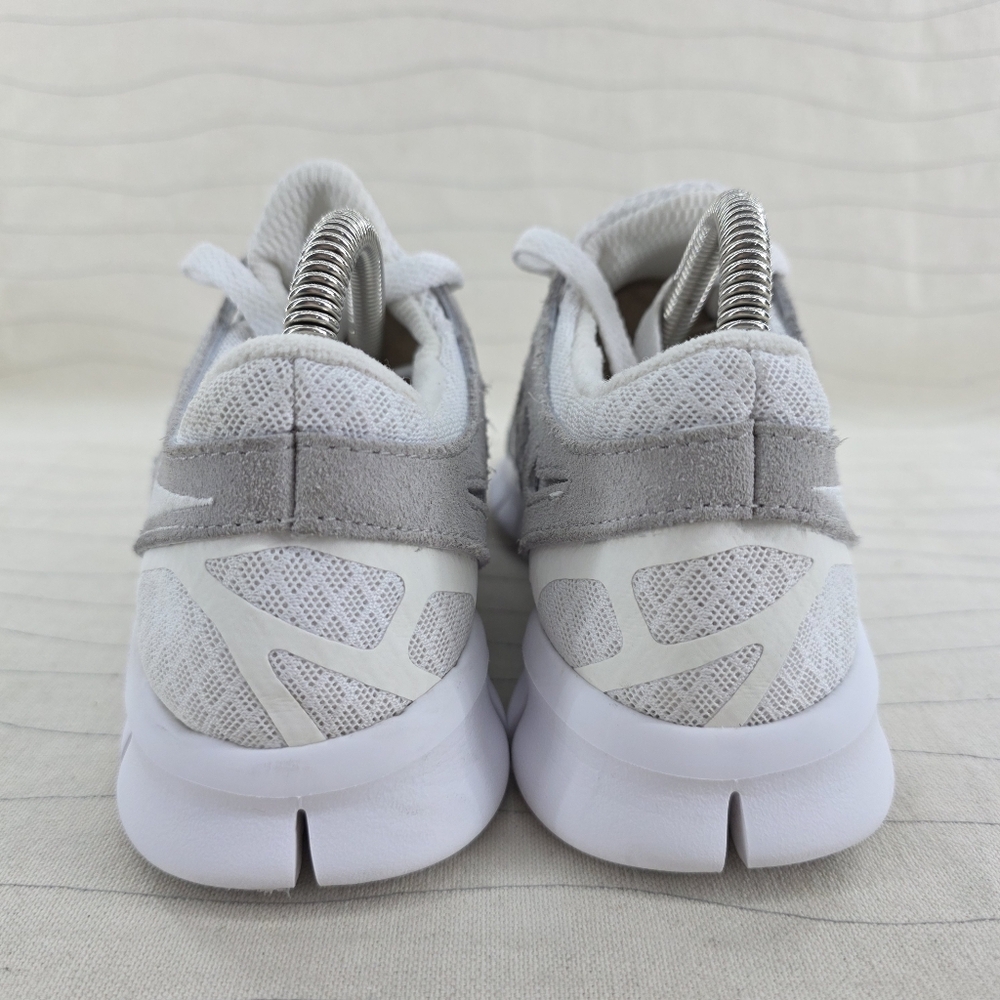 Nike Womens Free Run 2 Summit White Grey Running Shoes DM8915-100 Size 7.5 - Picture 6 of 13